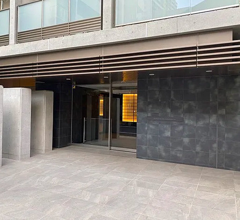 ブランシエスタ森下のエントランス