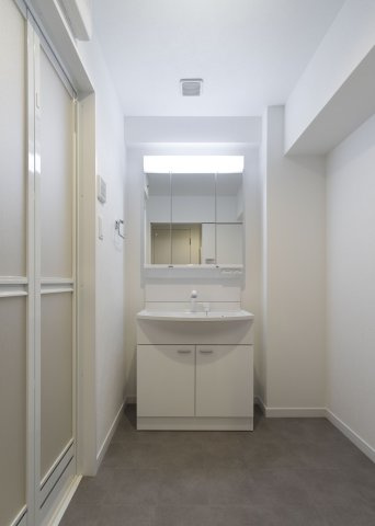 VELROG福岡東の居間・リビング