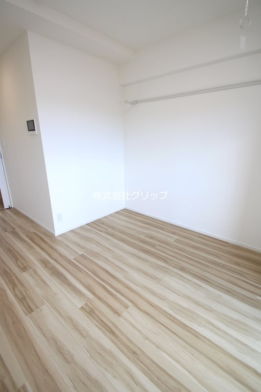 マキシヴ阪東橋ツインイーストの洋室