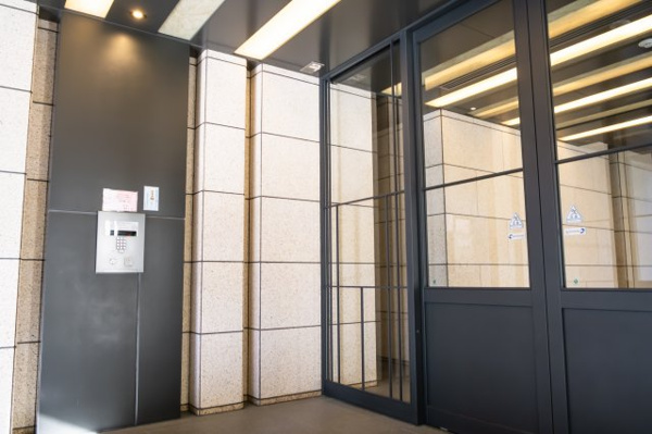 【エントランス】 | 【エントランス】