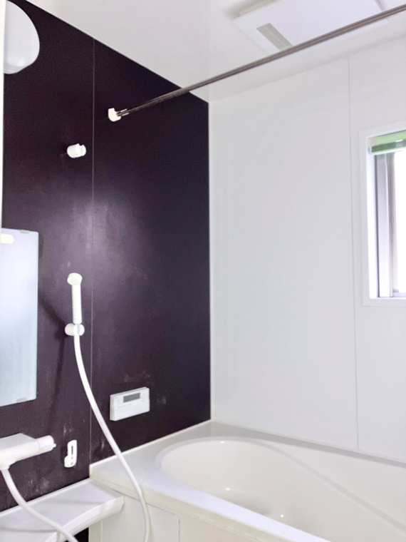 高ヶ坂戸建の浴室