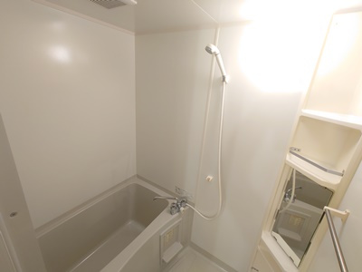 キャンパス・プランドールの浴室