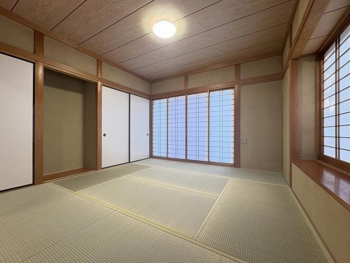 中央区陽光台５丁目　中古戸建の和室|い草の香りが落ち着く素敵な和室です