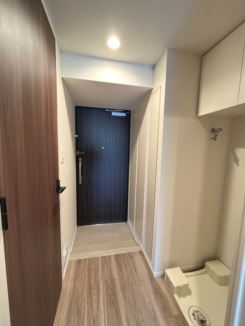 パークアクシス両国スクエアの玄関|※写真は同タイプ住戸です。