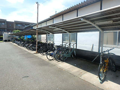★屋根付駐輪場★（空き状況・使用料等詳細はご確認下さい）