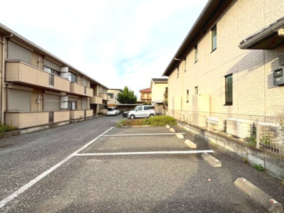 【駐車場】 | マウントヒルズ | 駐車場があります