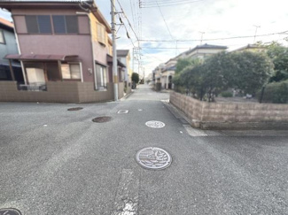 【前面道路含む現地写真】
