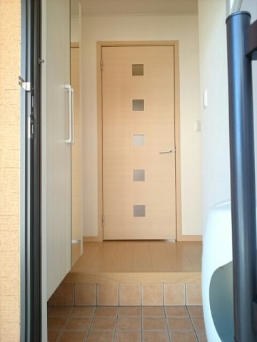 Ｉ・Ｔ　Ⅱ棟の玄関|ゆったりとした玄関です