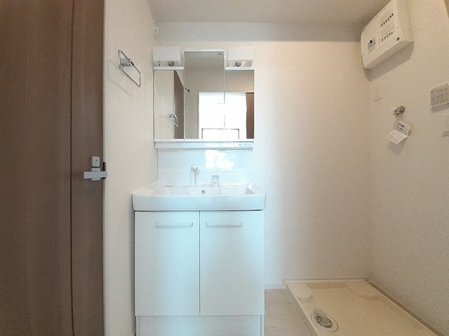 サニー・セーラの洗面所|広い洗面スペース