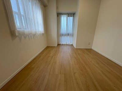 【洋室】 | ベルドゥムール新越谷温泉 | ●洋室6.0帖●