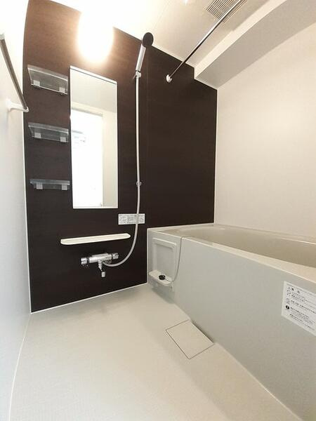 ハウオリ　エルアの浴室