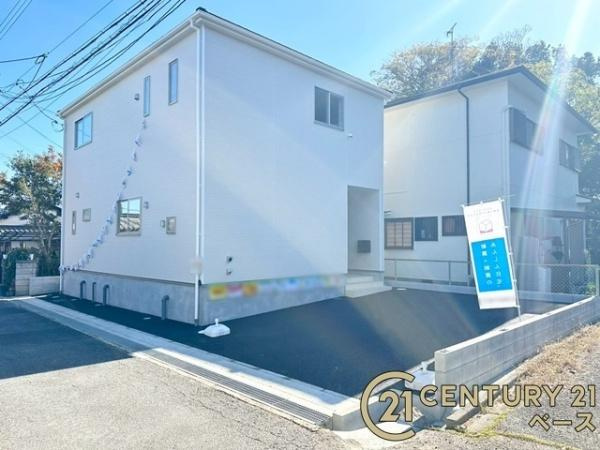 クレイドルガーデン伴堂 ／新築一戸建の駐車場|■現地撮影写真■駐車スペース２台分完備！