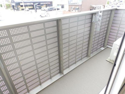 【バルコニー】 | ソアラ