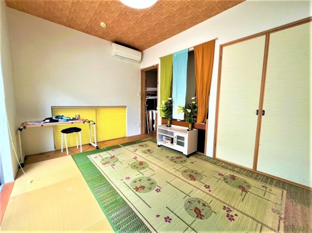 福岡市城南区樋井川2丁目　中古戸建の和室|柔らかい畳が心地よい和室