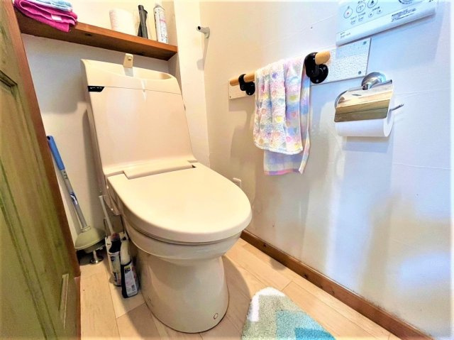 福岡市城南区樋井川2丁目　中古戸建のトイレ|清潔感のあるトイレです