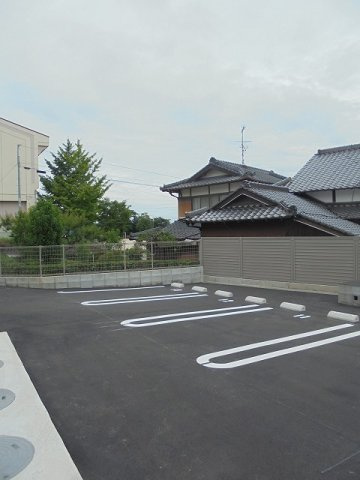 レスピレⅠの駐車場