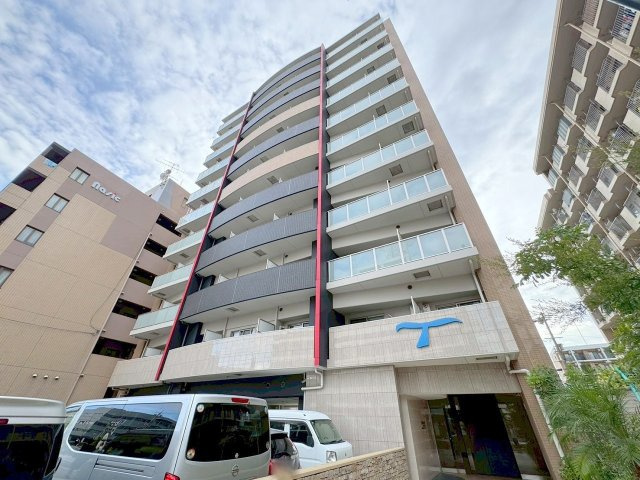 セレニテ三国プリエの外観