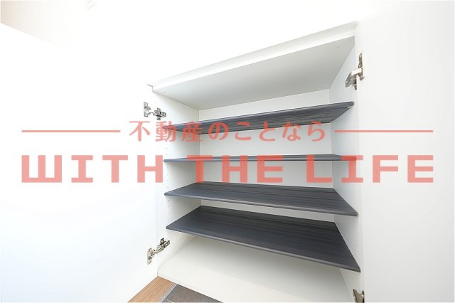 ALLEY-11【10.000円キャッシュバック対象物件】の収納|小物を収納するのに便利です