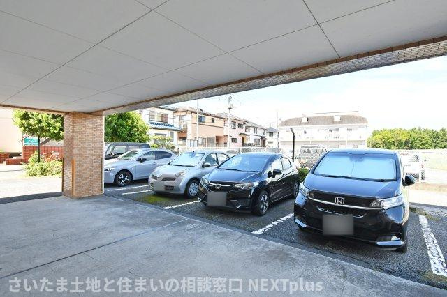 ライオンズマンション与野本町第5の駐車場|■私共は、強引なセールスは致しません。『今買えるから大丈夫』ではなく、『買った後の本当の幸せは何か』を考えた上でのご提案を徹底しておりますのでご安心ください。どうぞお気軽にご連絡下さいませ。