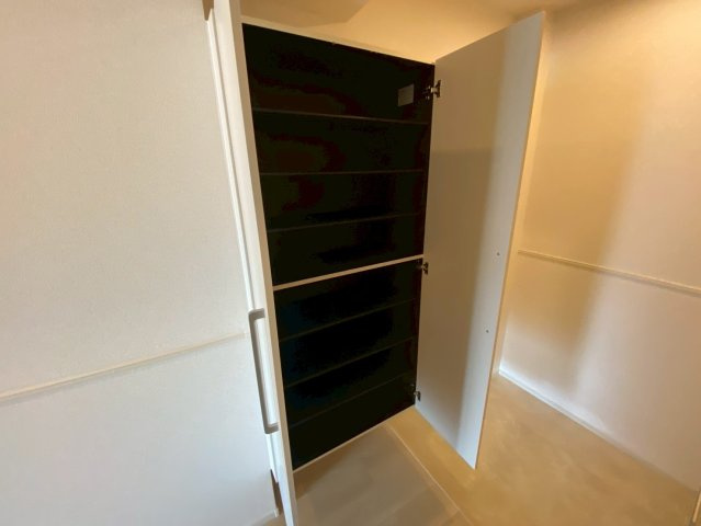 マリエレイ・ラニの収納