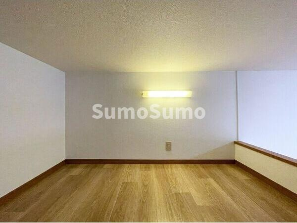 サンライズ・ガーデンIの寝室