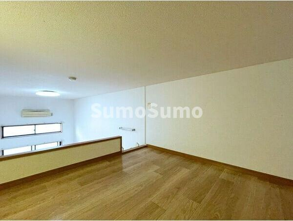 サンライズ・ガーデンIの寝室