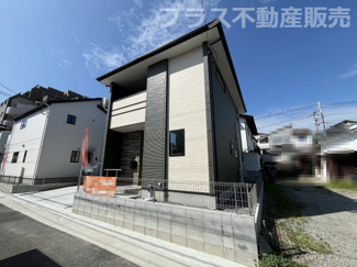 【外観】 | 現地写真。プラス不動産販売なら、現場の全ての棟をまとめてご見学頂けます。