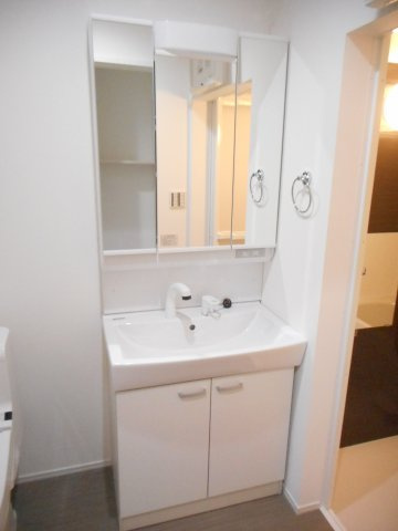 ローリイットの独立洗面台|独立洗面化粧台付き