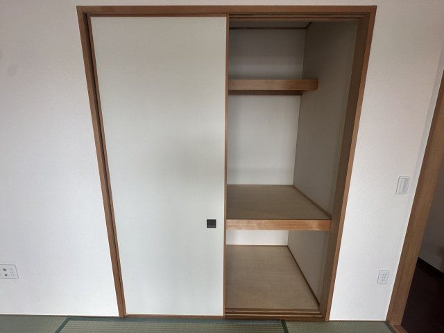 草加市旭町６丁目の賃貸マンションの収納|※過去退去時のお写真です