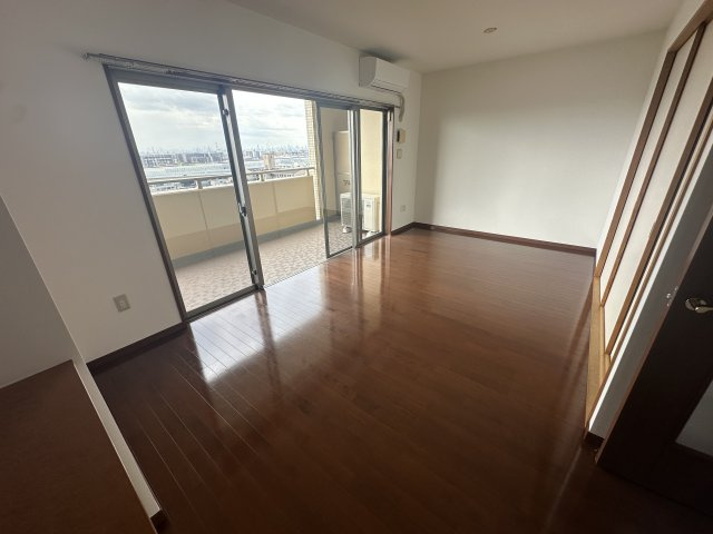 草加市旭町６丁目の賃貸マンションの居間・リビング|※過去退去時のお写真です