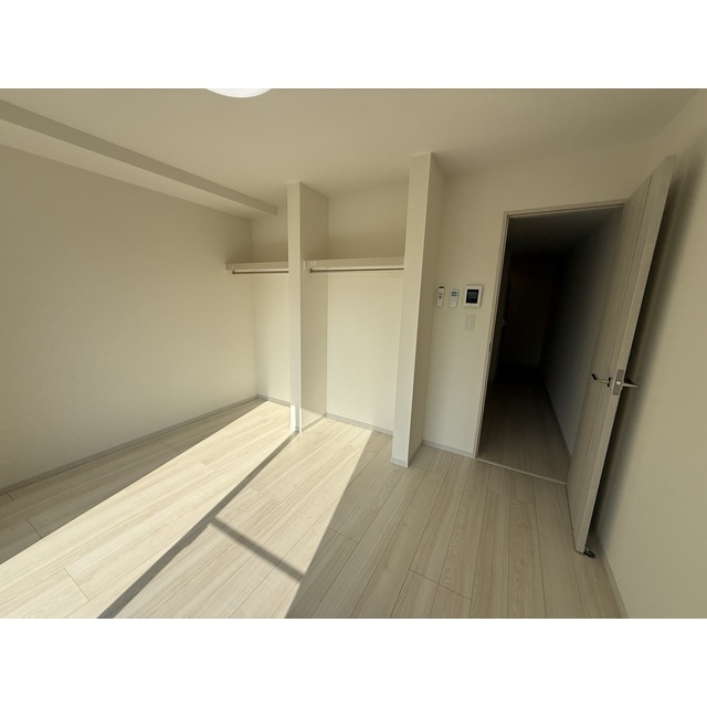 ヒュッゲⅡの居間・リビング|こちらのリビングで趣味の時間をお楽しみください