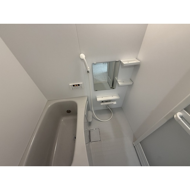 ヒュッゲⅡの内装|明るい色調の室内です