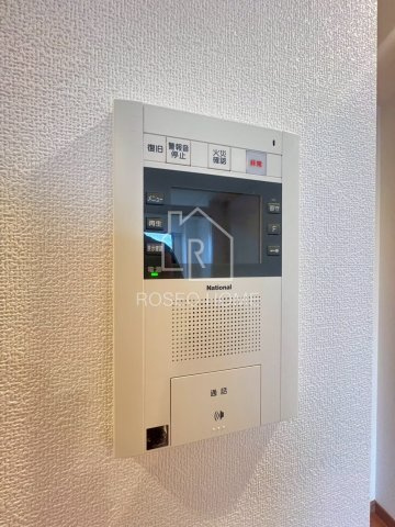 ドゥーエ玉造のセキュリティ|同マンション別部屋：参考写真