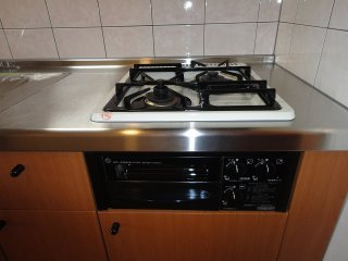 エスポワール壱番館のキッチン|ガスコンロ（２口）