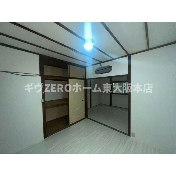 福寿マンションの和室