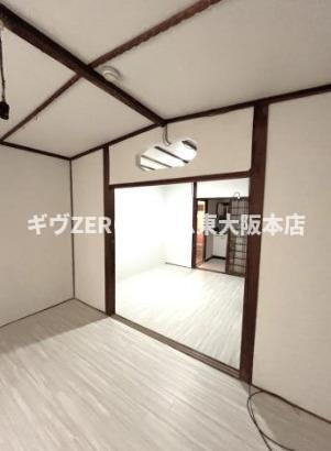 福寿マンションの内装