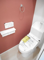 落ち着いたトイレです