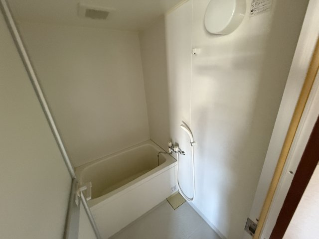 第一尾形マンションの浴室