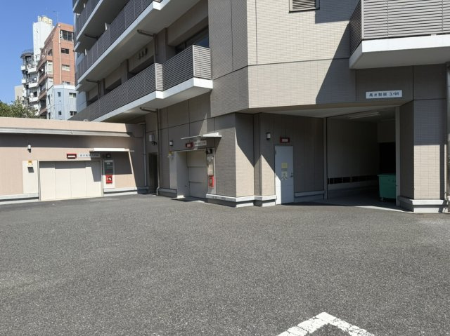 ルネッサンスタワー上野池之端の駐車場|駐車場