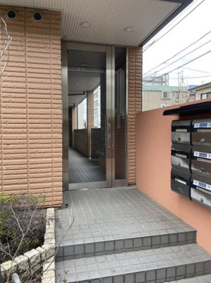 【エントランス】 | ラフィーネ野沢