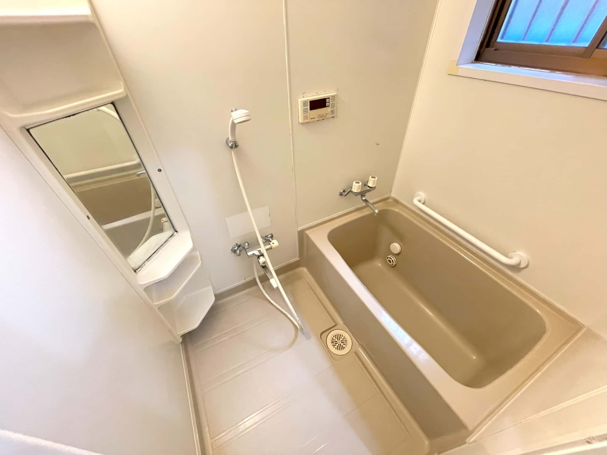 越谷市平方戸建ての浴室