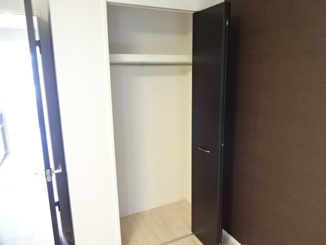 【収納】 | ローエングラム大日 | クローゼット