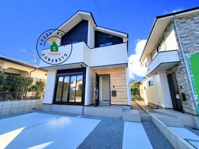 合志市幾久富第1-2棟（2号棟）　の外観|デザイン性のある外観です。