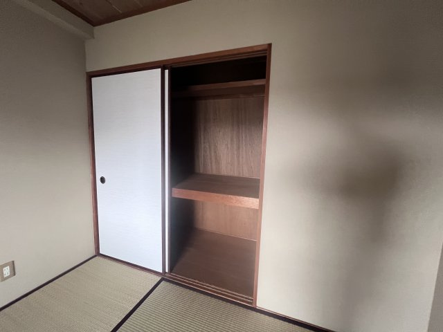 シャトル大久保の収納