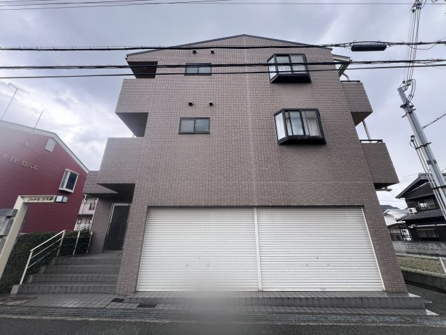 シャトル大久保の外観