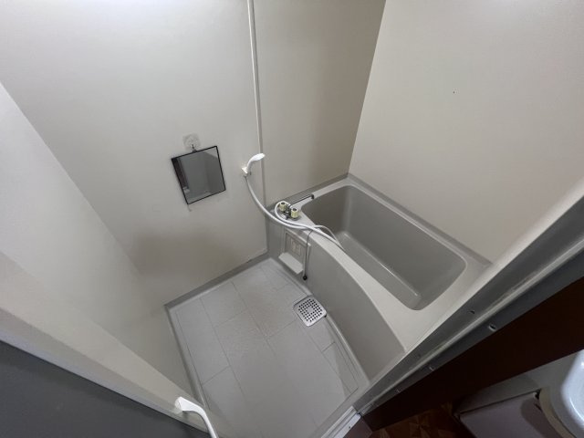 シャトル大久保の浴室