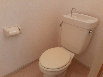 【トイレ】 | エルディム江曽島 | ゆったりとした空間のトイレです