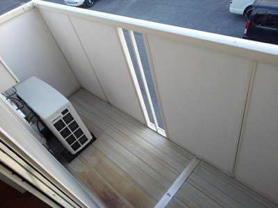 【バルコニー】 | ホワイトリリ－Ｂ | バルコニー付きです