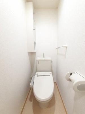 【トイレ】 | ベルメゾン法花 | 落ち着いたトイレです