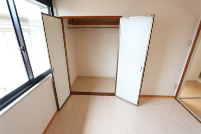 【収納】 | サニーハイツ | クローゼット